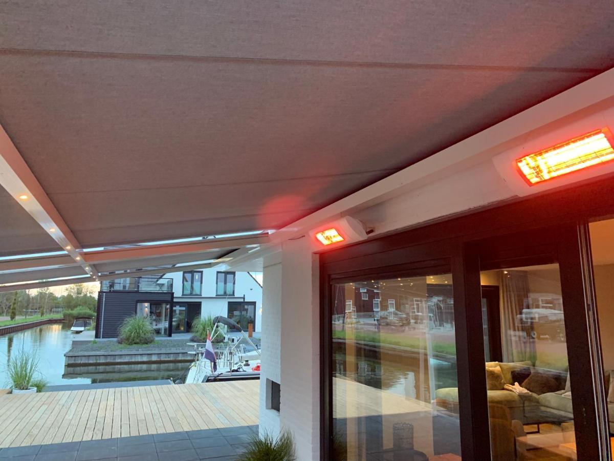 New High End Waterfront Family Villa スタフォーレン エクステリア 写真