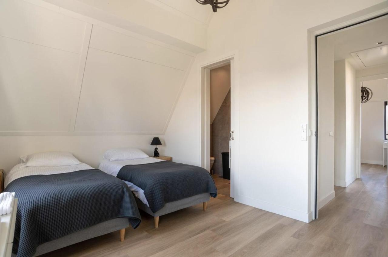 New High End Waterfront Family Villa スタフォーレン エクステリア 写真