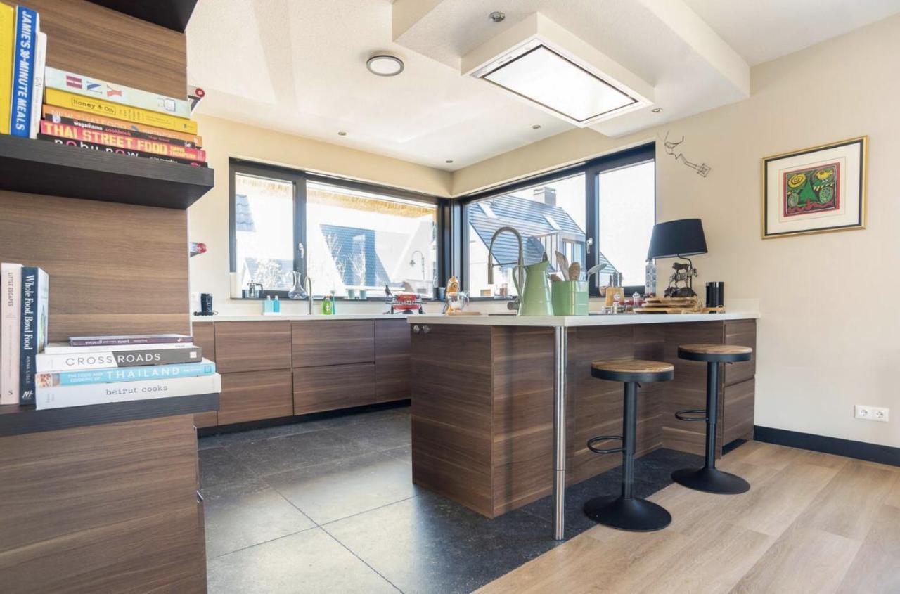 New High End Waterfront Family Villa スタフォーレン エクステリア 写真