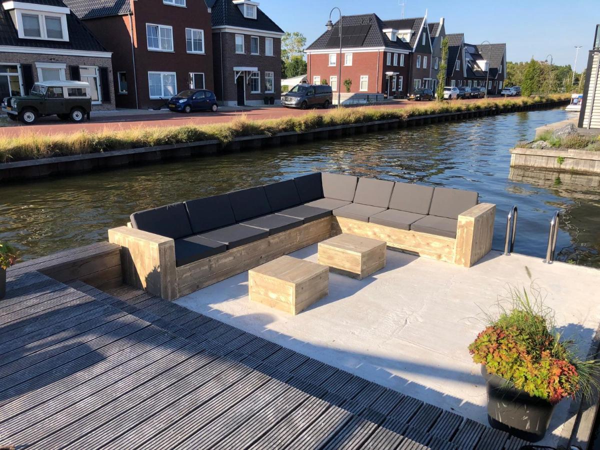 New High End Waterfront Family Villa スタフォーレン エクステリア 写真